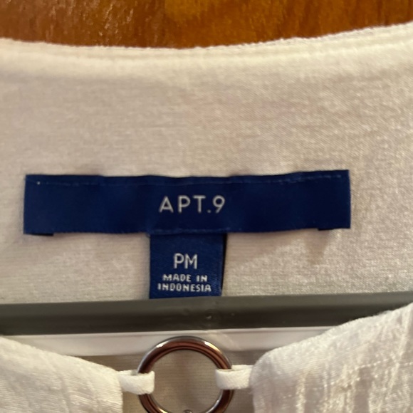 Flowy blouse - Picture 2 of 4